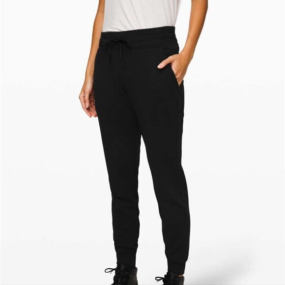 Lululemon Warm down jogger size 4 - Picture 1 of 10